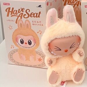 Have A Seat Labubu - SiSi